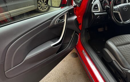 Opel Astra J, 2013 год, 700 000 рублей, 17 фотография