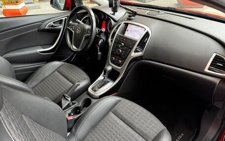 Opel Astra J, 2013 год, 700 000 рублей, 21 фотография