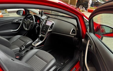 Opel Astra J, 2013 год, 700 000 рублей, 23 фотография