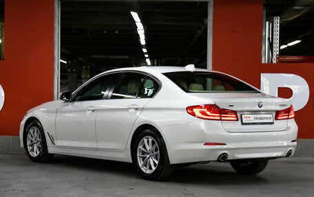 BMW 5 серия, 2019 год, 2 998 000 рублей, 7 фотография