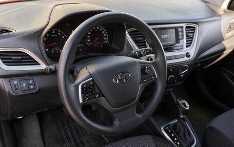 Hyundai Solaris II рестайлинг, 2021 год, 1 648 000 рублей, 10 фотография