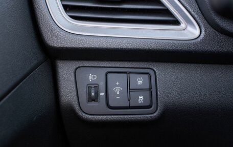 Hyundai Solaris II рестайлинг, 2021 год, 1 648 000 рублей, 9 фотография