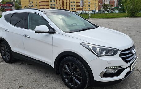 Hyundai Santa Fe III рестайлинг, 2018 год, 2 680 000 рублей, 3 фотография