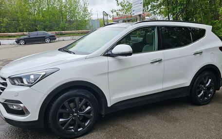 Hyundai Santa Fe III рестайлинг, 2018 год, 2 680 000 рублей, 14 фотография