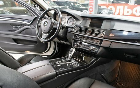 BMW 5 серия, 2013 год, 1 989 000 рублей, 11 фотография