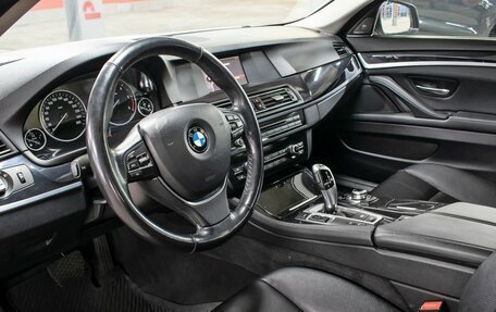 BMW 5 серия, 2013 год, 1 989 000 рублей, 16 фотография