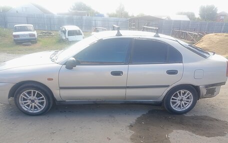Mitsubishi Carisma I, 1998 год, 190 000 рублей, 5 фотография