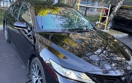 Toyota Camry, 2022 год, 4 100 000 рублей, 3 фотография