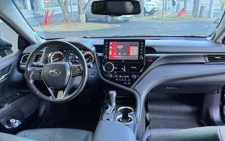 Toyota Camry, 2022 год, 4 100 000 рублей, 10 фотография