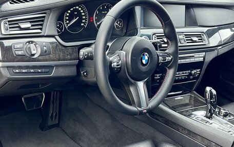 BMW 7 серия, 2011 год, 2 500 000 рублей, 24 фотография