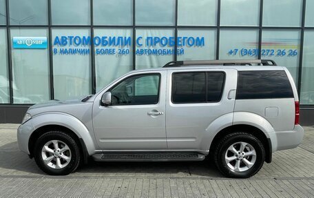 Nissan Pathfinder, 2011 год, 1 350 000 рублей, 2 фотография