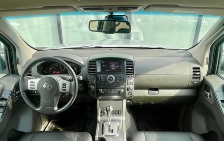 Nissan Pathfinder, 2011 год, 1 350 000 рублей, 11 фотография