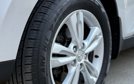 Hyundai ix35 I рестайлинг, 2012 год, 1 150 000 рублей, 18 фотография