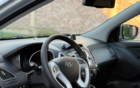 Hyundai ix35 I рестайлинг, 2012 год, 1 150 000 рублей, 20 фотография