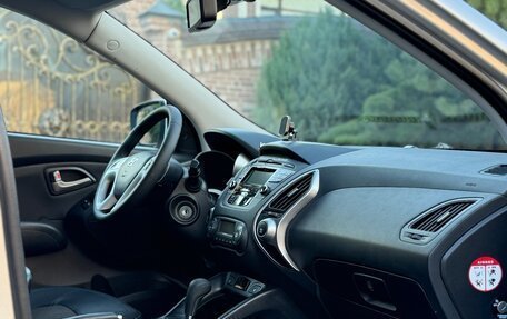 Hyundai ix35 I рестайлинг, 2012 год, 1 150 000 рублей, 22 фотография