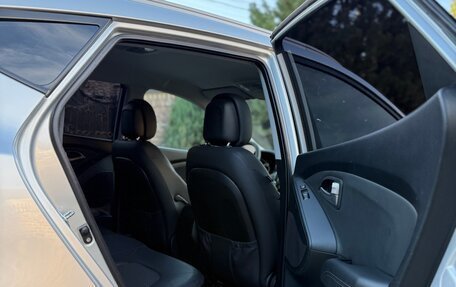 Hyundai ix35 I рестайлинг, 2012 год, 1 150 000 рублей, 31 фотография