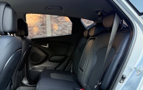 Hyundai ix35 I рестайлинг, 2012 год, 1 150 000 рублей, 32 фотография