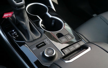 Toyota Highlander, 2024 год, 6 290 000 рублей, 4 фотография