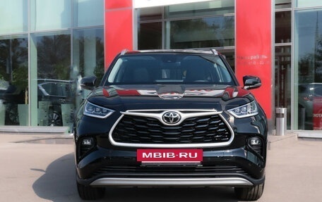 Toyota Highlander, 2024 год, 6 290 000 рублей, 22 фотография