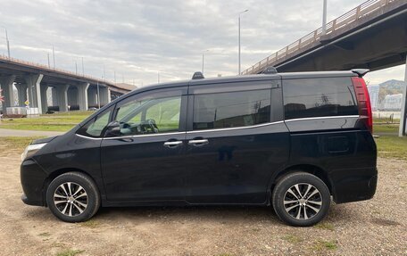 Toyota Esquire I, 2015 год, 1 450 000 рублей, 7 фотография