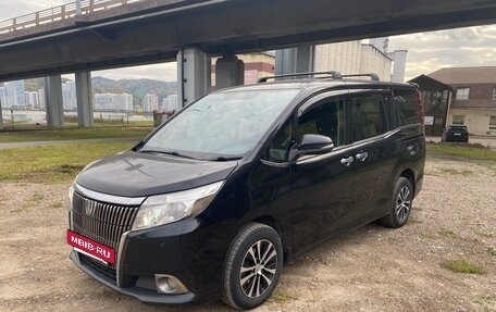 Toyota Esquire I, 2015 год, 1 450 000 рублей, 8 фотография