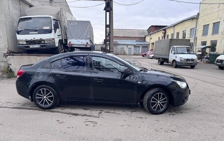 Chevrolet Cruze II, 2010 год, 690 000 рублей, 5 фотография
