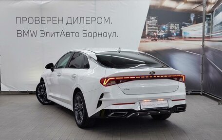 KIA K5, 2020 год, 2 500 000 рублей, 15 фотография