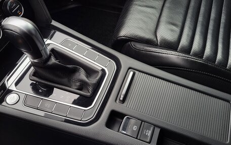 Volkswagen Passat B8 рестайлинг, 2018 год, 2 330 000 рублей, 23 фотография