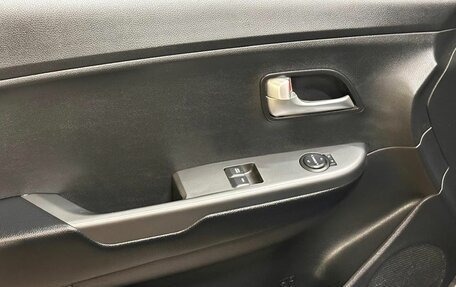 KIA Rio III рестайлинг, 2015 год, 1 058 000 рублей, 8 фотография