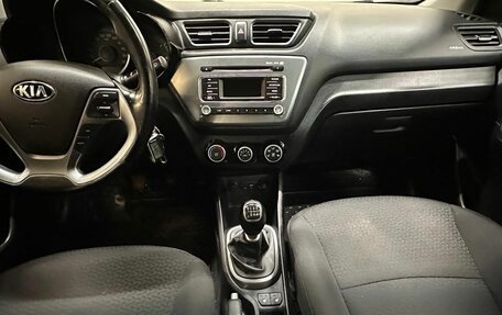 KIA Rio III рестайлинг, 2015 год, 1 058 000 рублей, 12 фотография