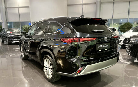 Toyota Highlander, 2025 год, 5 900 000 рублей, 8 фотография