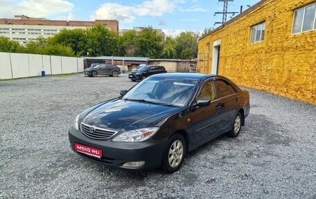 Toyota Camry V40, 2002 год, 470 000 рублей, 1 фотография