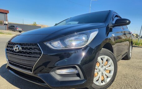 Hyundai Solaris II рестайлинг, 2018 год, 1 179 000 рублей, 10 фотография