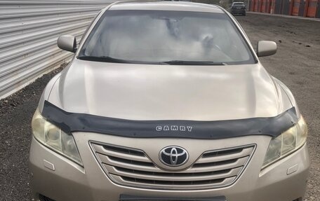 Toyota Camry, 2008 год, 1 100 000 рублей, 5 фотография