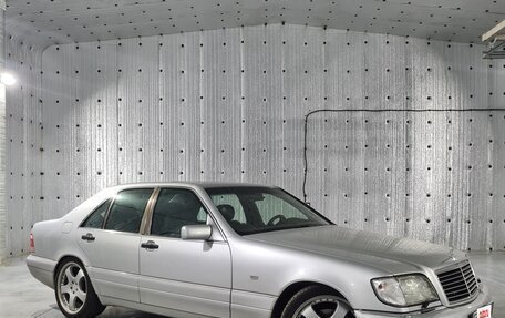 Mercedes-Benz S-Класс, 1996 год, 2 500 000 рублей, 2 фотография