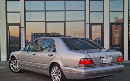 Mercedes-Benz S-Класс, 1996 год, 2 500 000 рублей, 9 фотография
