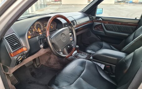 Mercedes-Benz S-Класс, 1996 год, 2 500 000 рублей, 19 фотография