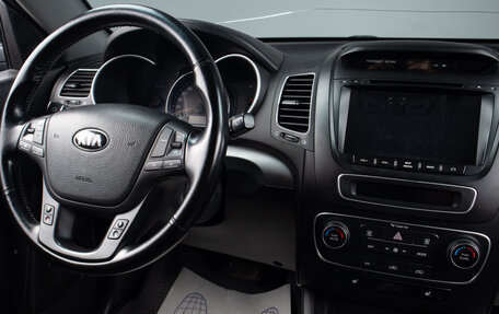 KIA Sorento II рестайлинг, 2013 год, 1 769 000 рублей, 9 фотография