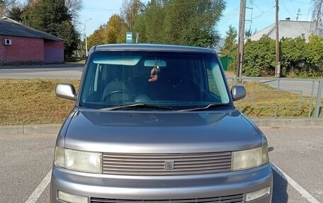 Toyota bB I рестайлинг, 2004 год, 490 000 рублей, 2 фотография