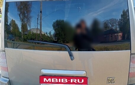 Toyota bB I рестайлинг, 2004 год, 490 000 рублей, 5 фотография