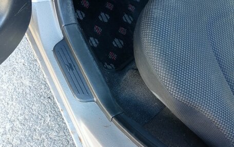 Toyota bB I рестайлинг, 2004 год, 490 000 рублей, 12 фотография