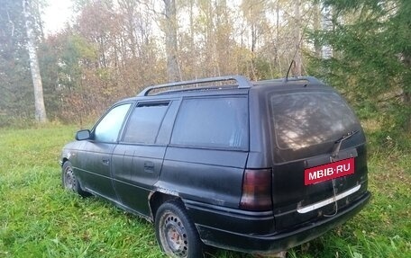 Opel Astra F, 1992 год, 65 000 рублей, 2 фотография