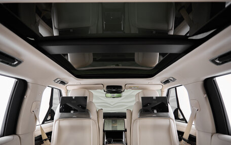 Land Rover Range Rover IV рестайлинг, 2024 год, 33 400 000 рублей, 30 фотография