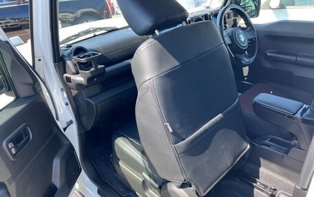 Suzuki Jimny, 2022 год, 1 750 000 рублей, 32 фотография