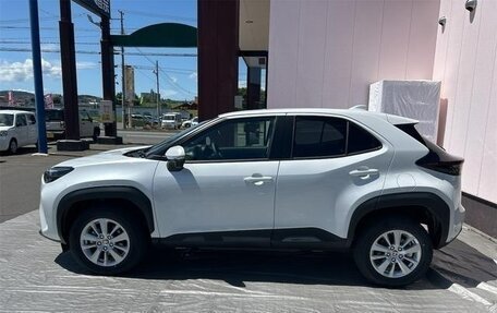 Toyota Yaris Cross, 2025 год, 2 800 000 рублей, 3 фотография