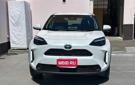 Toyota Yaris Cross, 2025 год, 2 800 000 рублей, 2 фотография