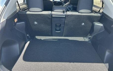 Toyota Yaris Cross, 2025 год, 2 800 000 рублей, 21 фотография