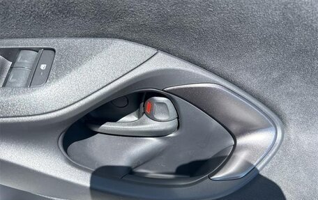 Toyota Yaris Cross, 2025 год, 2 800 000 рублей, 15 фотография