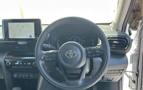 Toyota Yaris Cross, 2025 год, 2 800 000 рублей, 40 фотография