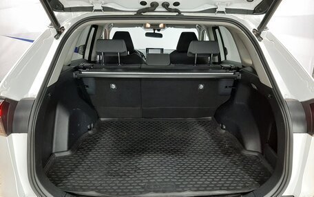Toyota RAV4, 2020 год, 2 620 000 рублей, 5 фотография